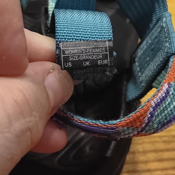 Chaco's sandals, womens 10, red, blue, purple, black, like new condition - Picture 6 of 8